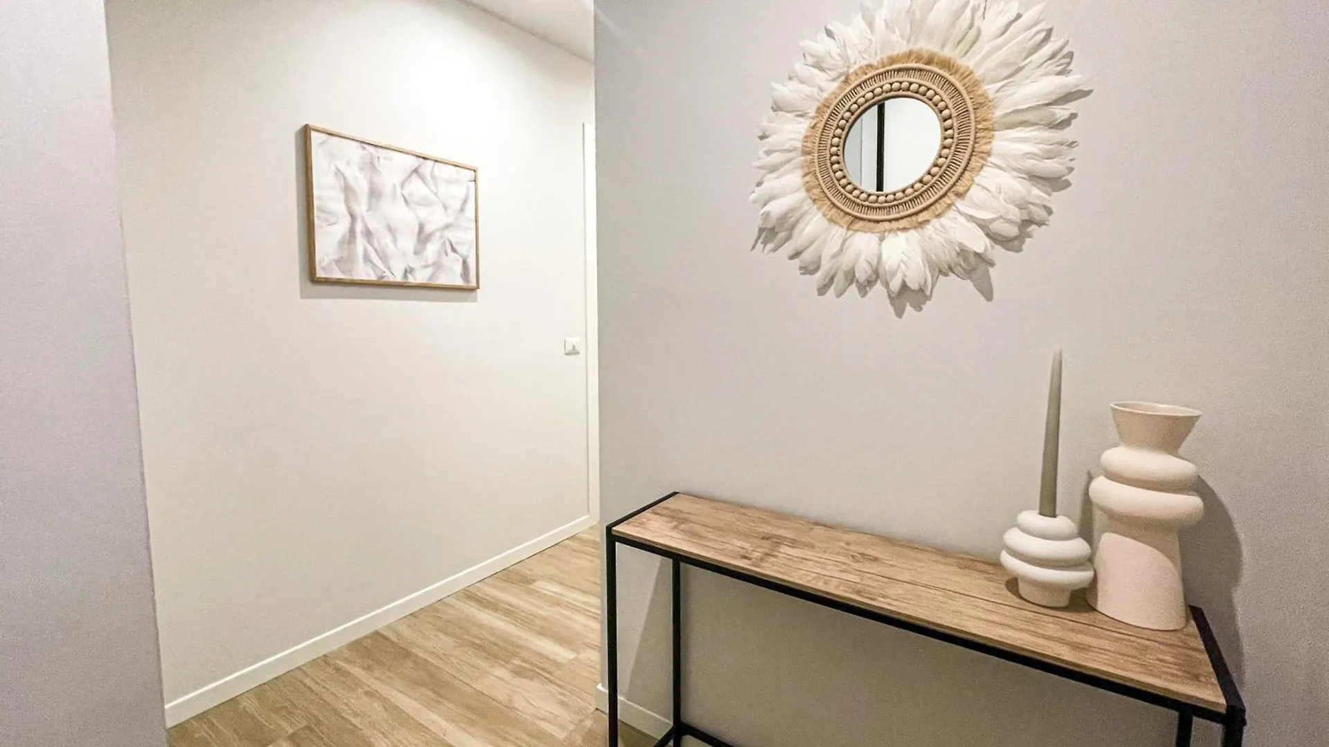 Apartment Red Fruit Studio Wifi Gigabit Fiera Rho Mico Milan